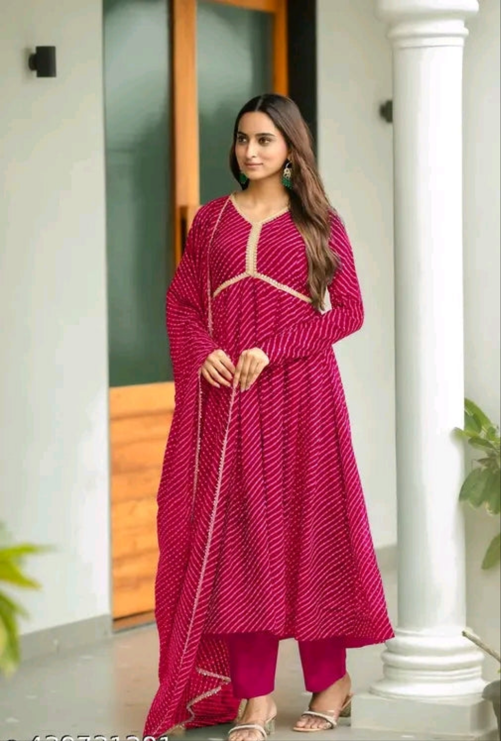 Leheriya Kurti with Dupatta