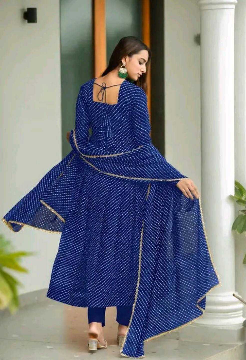 Leheriya Kurti with Dupatta