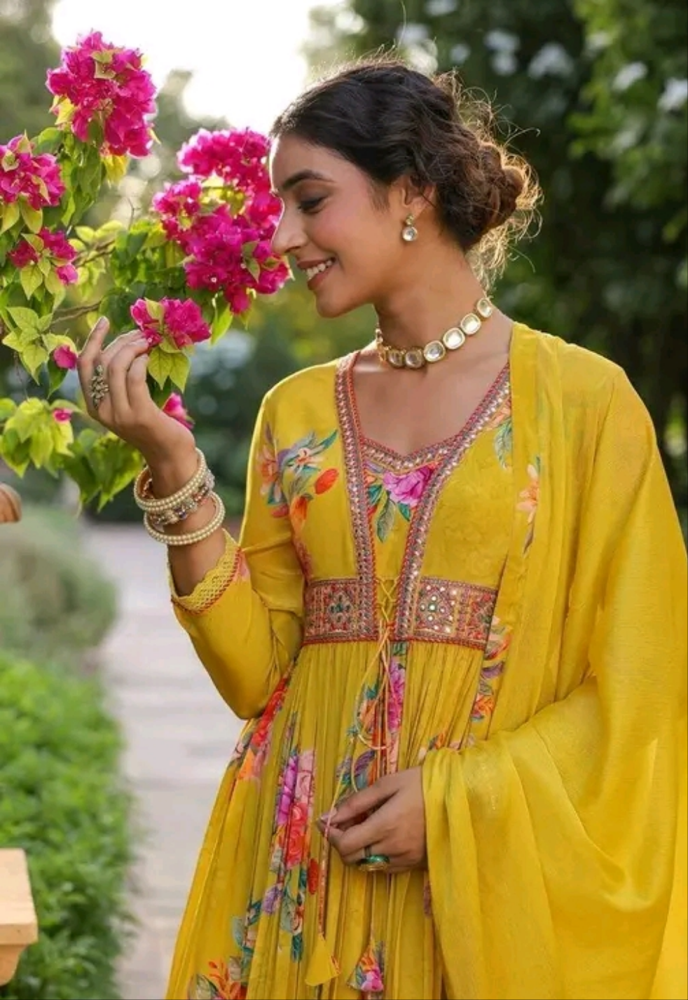 Roohaniyat Floral Print Anarkali Kurti Set