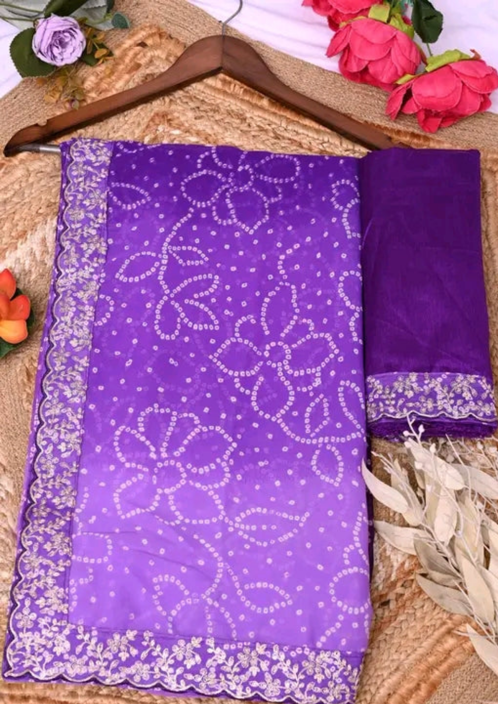 Bandhani Shaded Saree with Zardozi Border