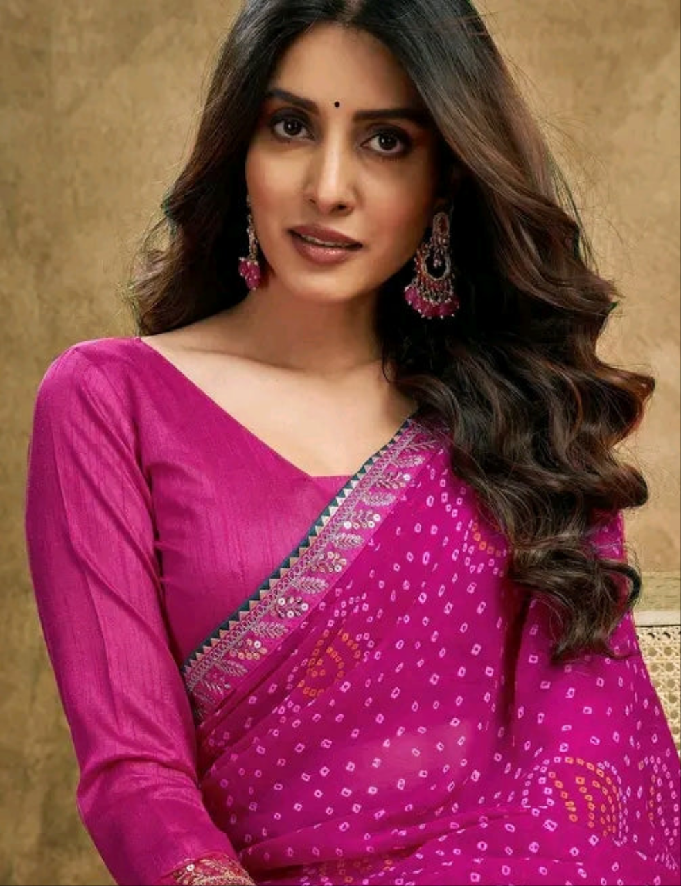 Bandhani Saree with Sequence Border