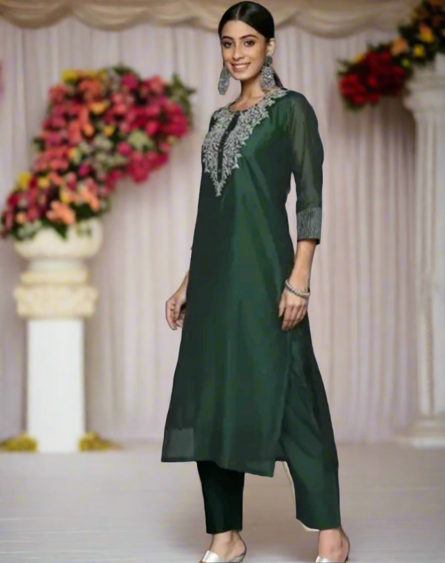 Traditional Motif Kurti Set with Floral Dupatta