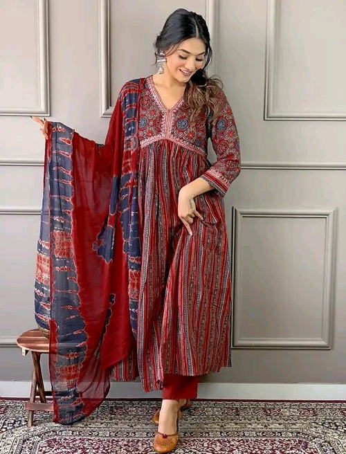 Jaipur Tie and Dye Print Kurti Set