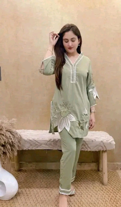 HAND EMBROIDERY AND LACE CO ORD Set
