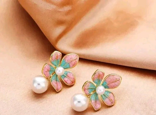 Elegant Floral Earrings