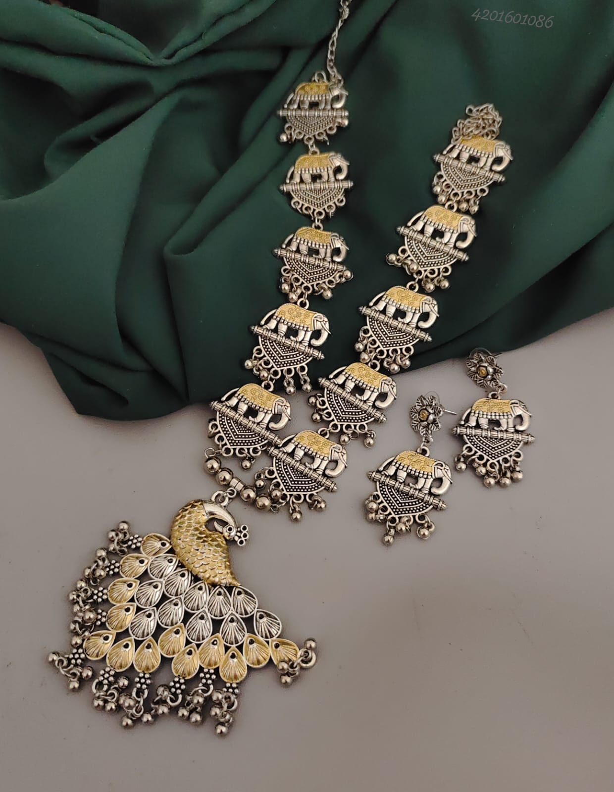 Royal Peacock Necklace with Earrings