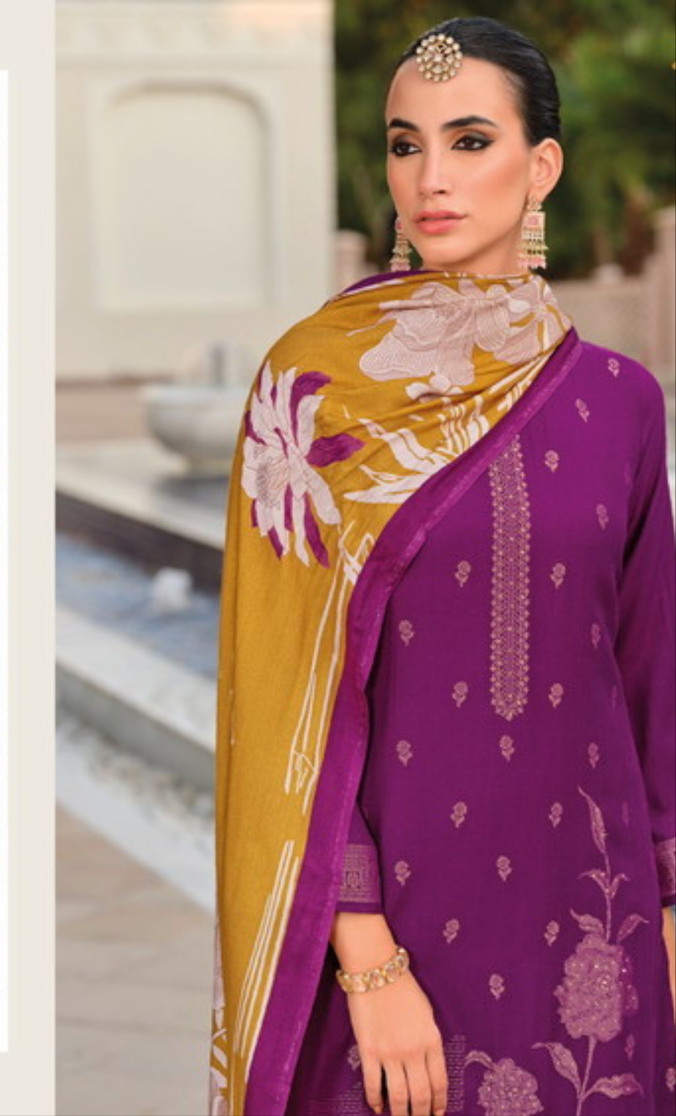 Gul Naaz Pashmina Suit Set