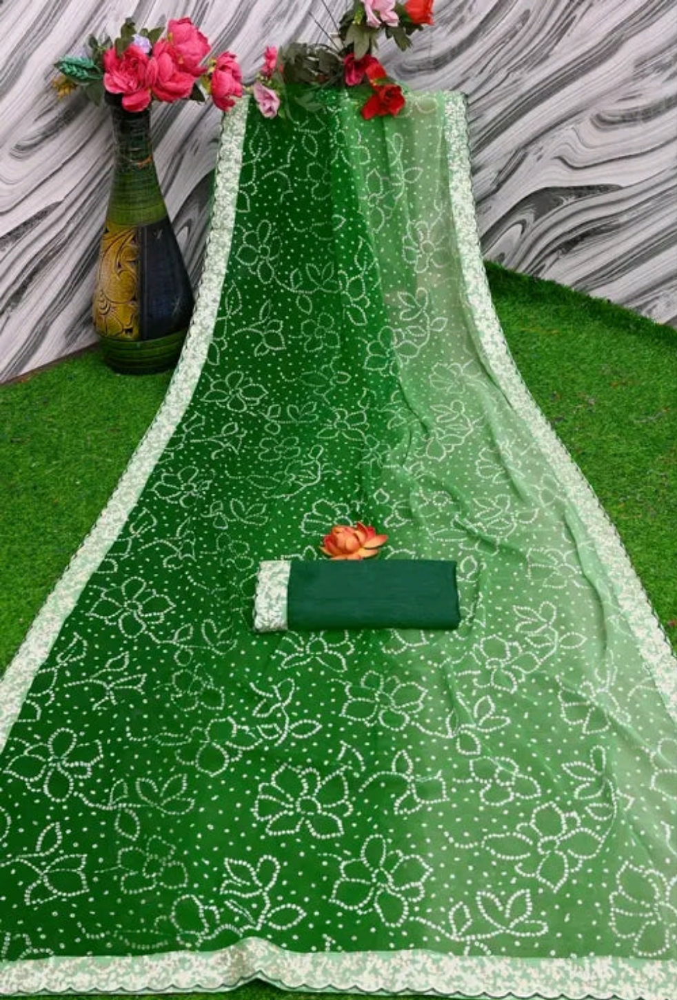 Bandhani Shaded Saree with Zardozi Border