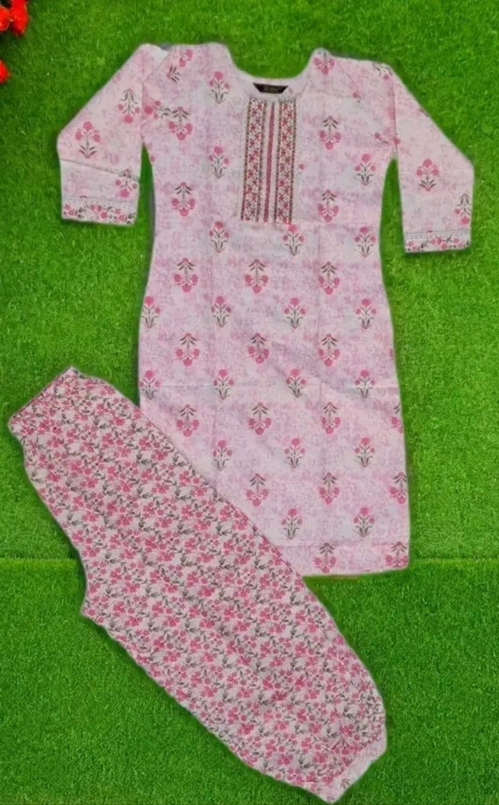 Roohaniyat Afghani Pant with Kurti