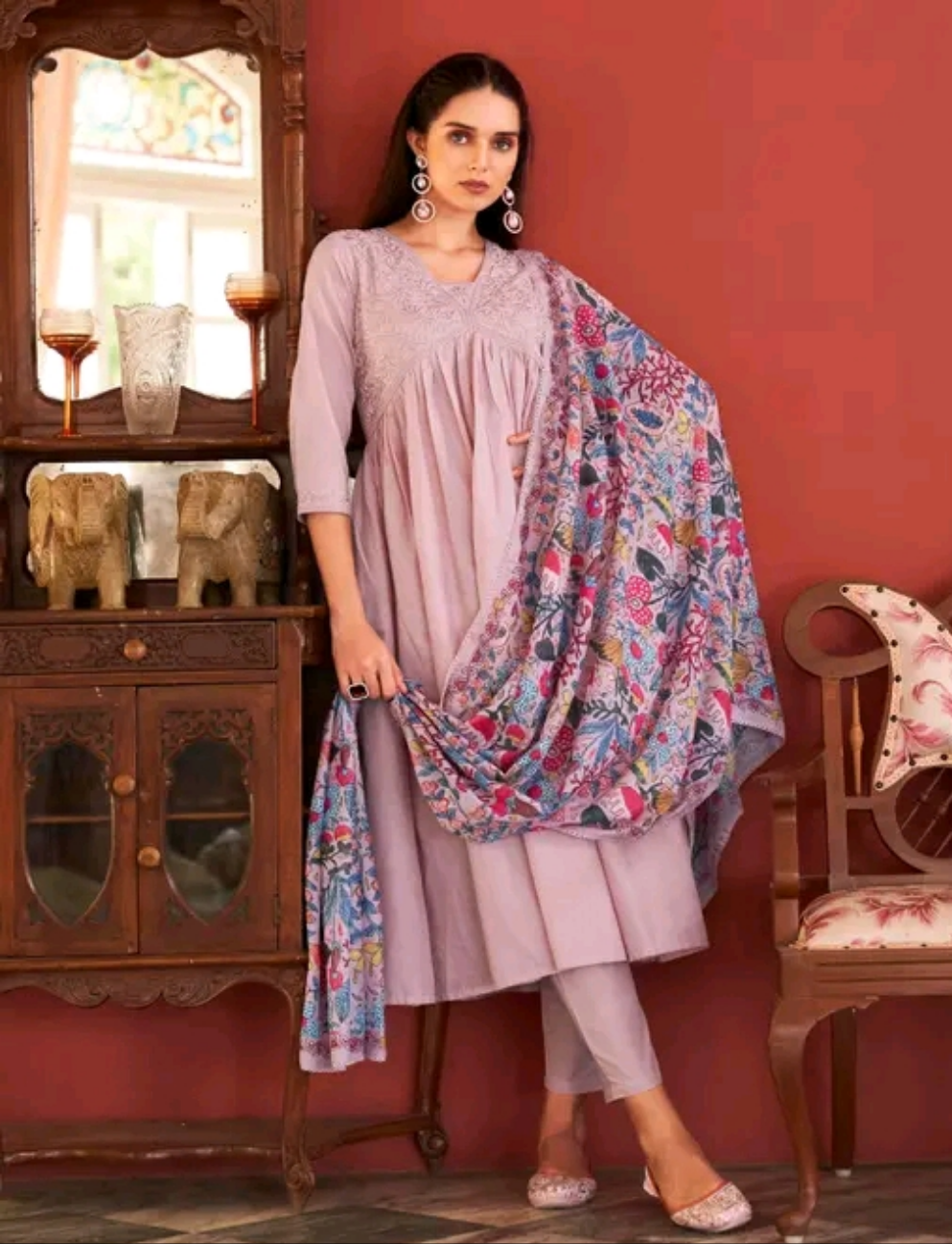 Classic clo Kurti Set with Printed  Dupatta