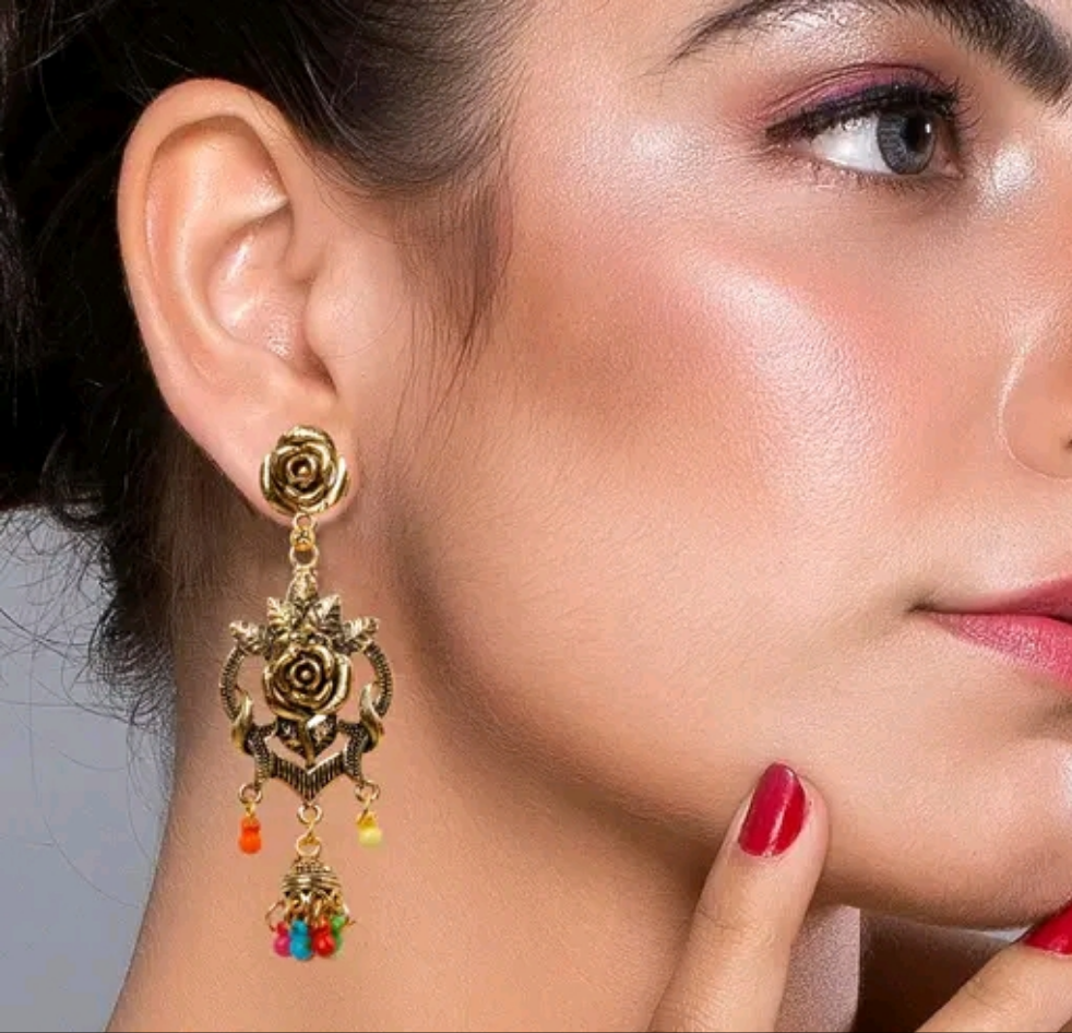 Gulab hanging earings