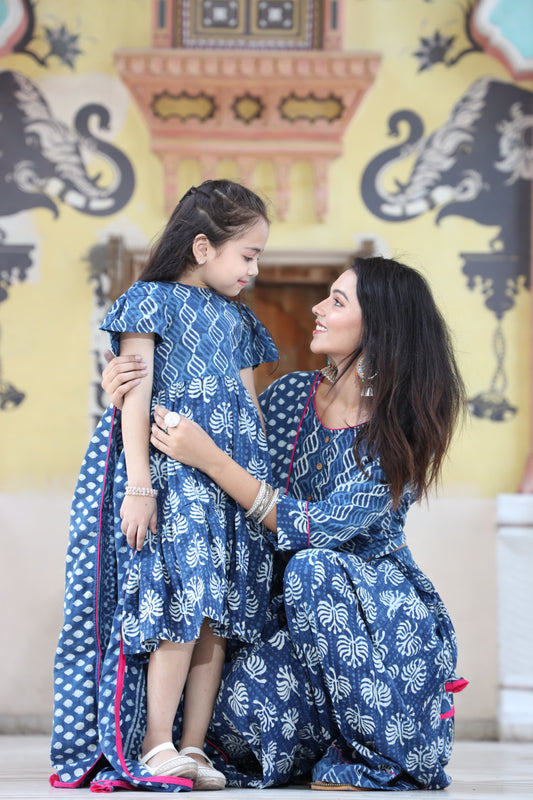 Raabta Indigo print Mother Daughter Twinning Set