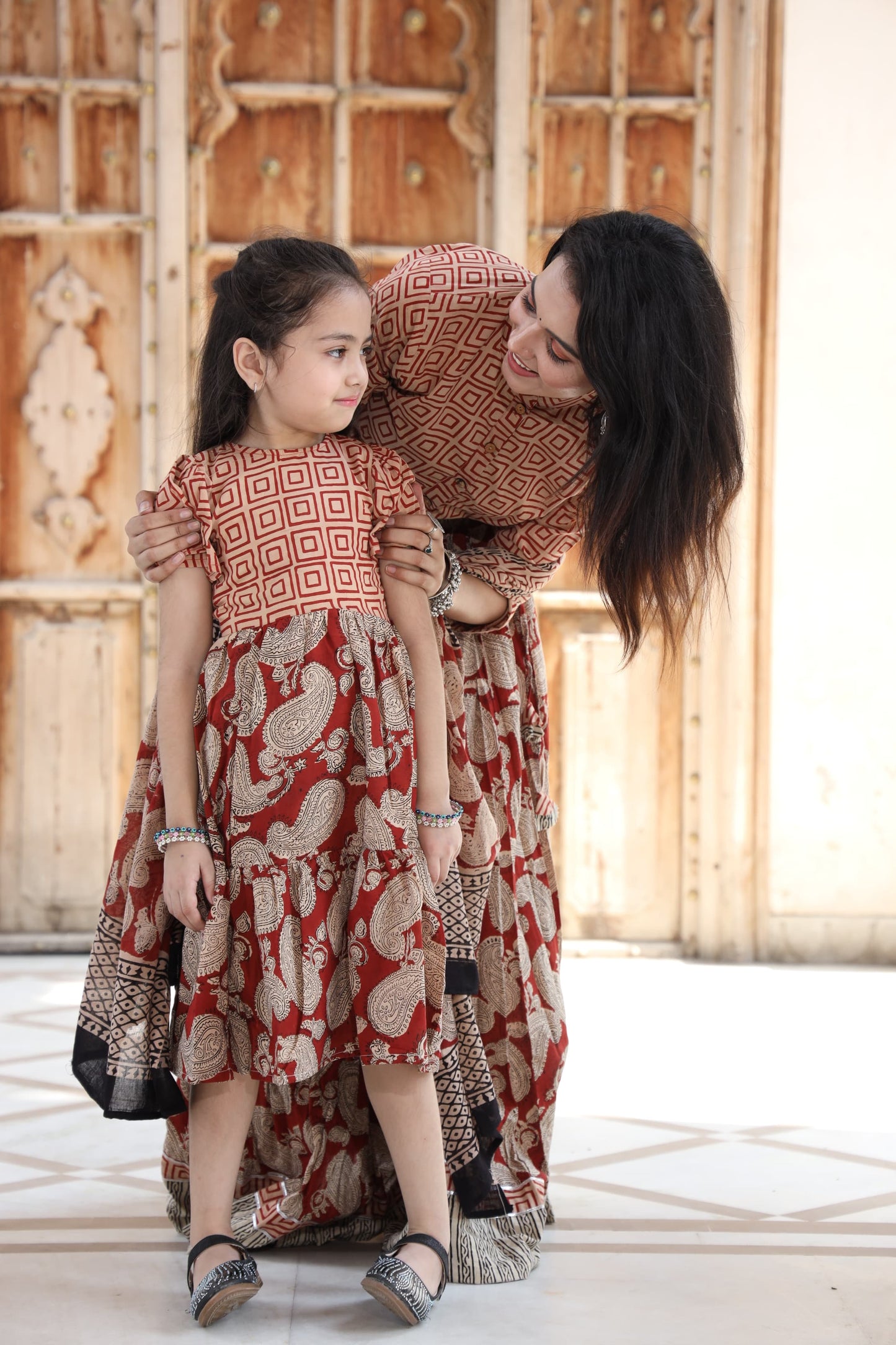 Raabta Paisley Print Mother Daughter Twinning Set