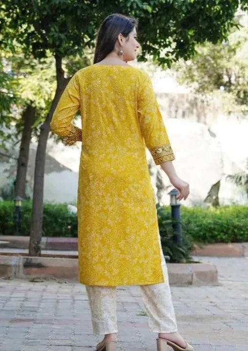 Classy Embroidered kurta Set