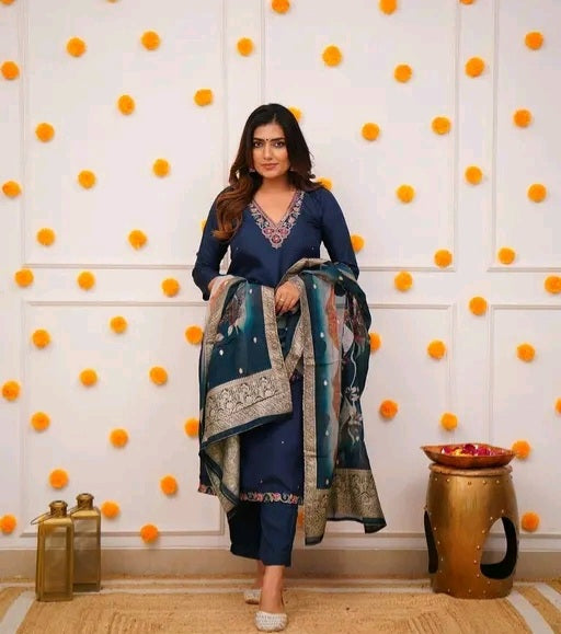 Khwaish Silk Kurti with Zari Dupatta