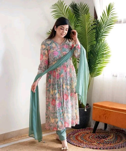 Bahar Kurti Set with Pants