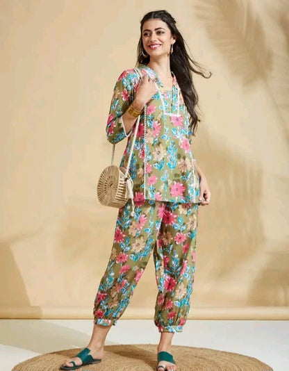 Floral Kurti with Afghani Pants