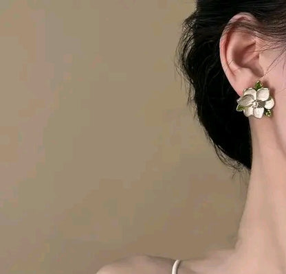 White Flower Studs