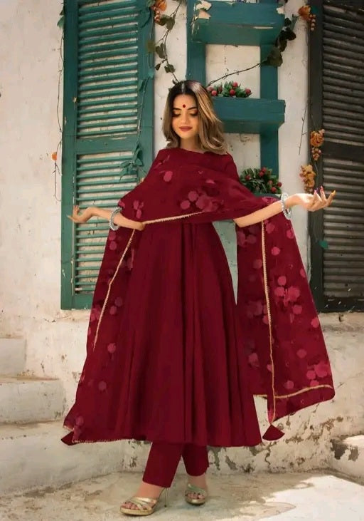 Anarkali Suit Set with Organza Floral Dupatta