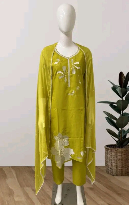 Cutwork Kurti Set with Dupatta