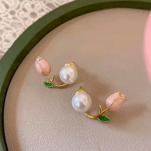 Delicate Rose BUD Studs