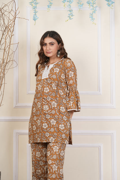 Floral Cotton Co ord Set with Lace Work